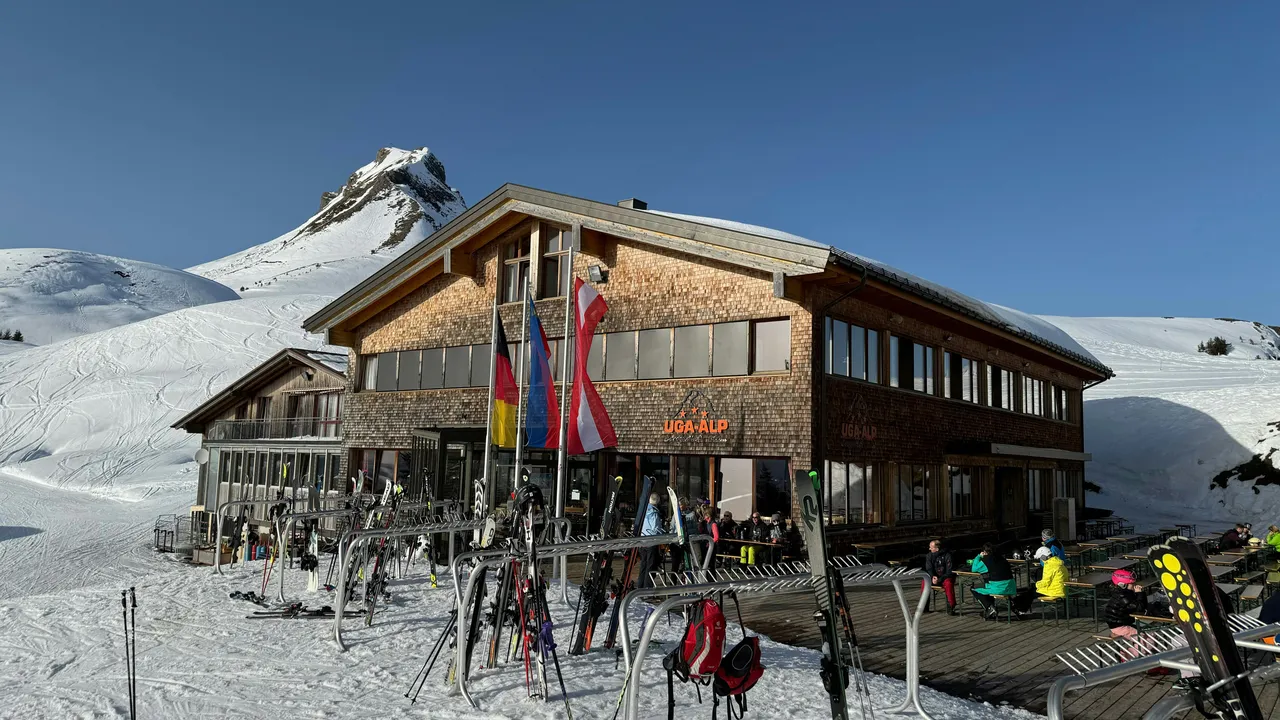 Winter%20is%20coming%2c%20is%20your%20mountain%20ready%3 F